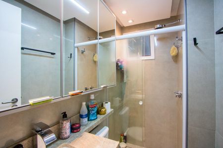 Apartamento à venda com 52m², 2 quartos e 1 vaga Apartamento à venda com 52m², 2 quartos e 1 vagaBanheiro