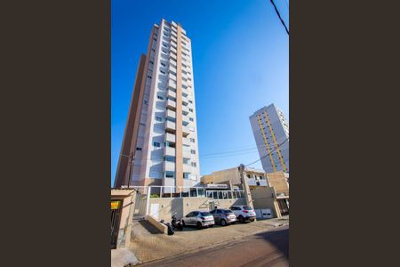 Apartamento à venda com 52m², 2 quartos e 1 vaga Apartamento à venda com 52m², 2 quartos e 1 vagaFachada