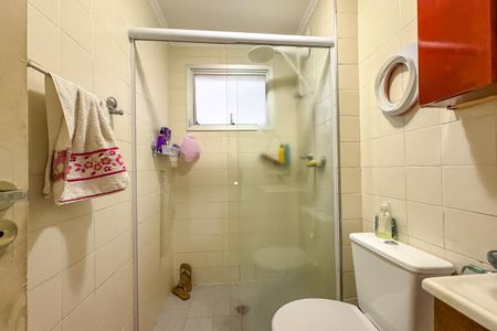 Apartamento à venda com 75m², 2 quartos e 1 vaga Apartamento à venda com 75m², 2 quartos e 1 vagaBanheiro