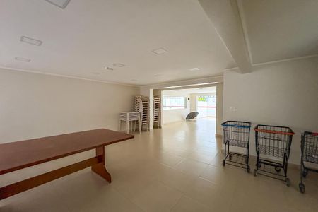 Apartamento à venda com 75m², 2 quartos e 1 vaga Apartamento à venda com 75m², 2 quartos e 1 vagaÁrea Comum