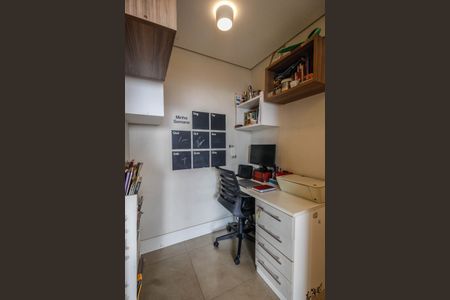 Apartamento à venda com 103m², 3 quartos e 3 vagas Apartamento à venda com 103m², 3 quartos e 3 vagasEscritório