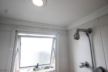 Apartamento à venda com 103m², 3 quartos e 3 vagas Apartamento à venda com 103m², 3 quartos e 3 vagasBanheiro da Suíte