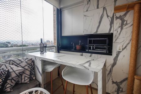 Apartamento à venda com 103m², 3 quartos e 3 vagas Apartamento à venda com 103m², 3 quartos e 3 vagasVaranda da Sala