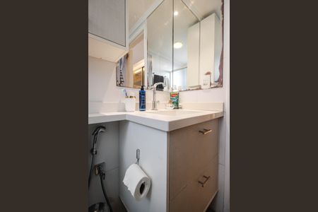 Apartamento à venda com 103m², 3 quartos e 3 vagas Apartamento à venda com 103m², 3 quartos e 3 vagasBanheiro da Suíte