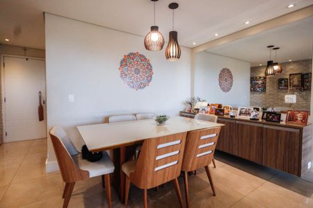 Apartamento à venda com 103m², 3 quartos e 3 vagas Apartamento à venda com 103m², 3 quartos e 3 vagasSala