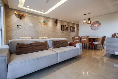 Apartamento à venda com 103m², 3 quartos e 3 vagas Apartamento à venda com 103m², 3 quartos e 3 vagasSala