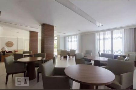 Apartamento à venda com 103m², 3 quartos e 3 vagas Apartamento à venda com 103m², 3 quartos e 3 vagasÁrea comum - Salão de Festas