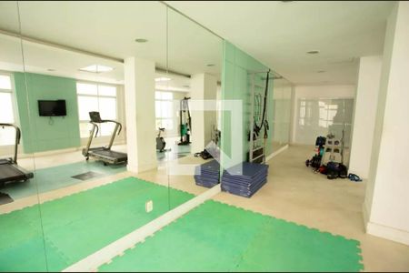 Apartamento à venda com 103m², 3 quartos e 3 vagas Apartamento à venda com 103m², 3 quartos e 3 vagasÁrea comum - Academia