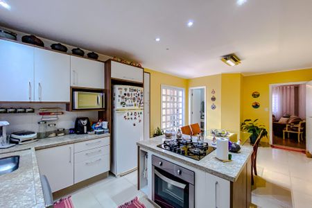 Casa à venda com 250m², 5 quartos e 3 vagasCozinha