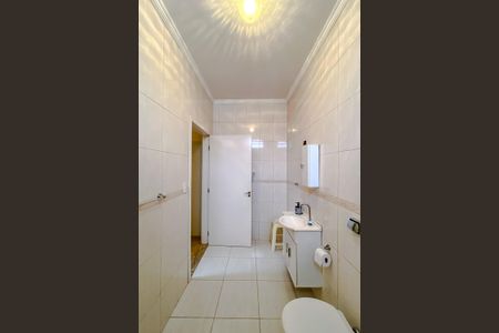 Casa à venda com 250m², 5 quartos e 3 vagasBanheiro (Casa 2)