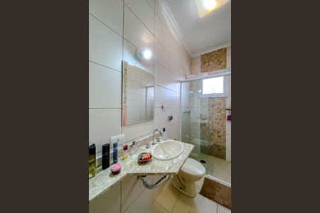 Casa à venda com 250m², 5 quartos e 3 vagasBanheiro