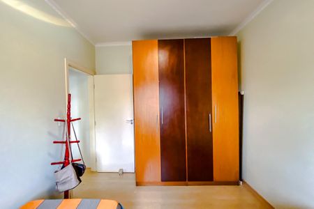 Casa à venda com 250m², 5 quartos e 3 vagasQuarto 2