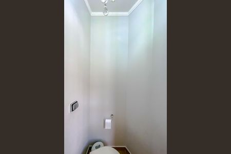 Casa à venda com 250m², 5 quartos e 3 vagasLavabo