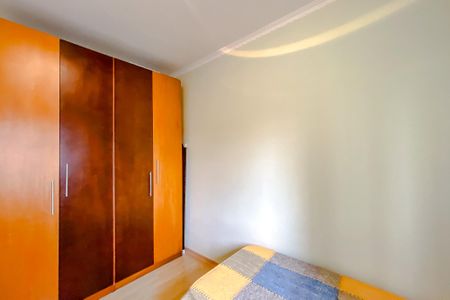 Casa à venda com 250m², 5 quartos e 3 vagasQuarto 2