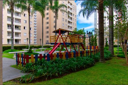 Apartamento à venda com 89m², 3 quartos e 1 vaga Apartamento à venda com 89m², 3 quartos e 1 vagaÁrea Comum - Playground