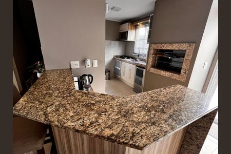 Casa de condomínio para alugar com 177m², 4 quartos e 2 vagasCozinha