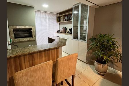 Casa de condomínio para alugar com 177m², 4 quartos e 2 vagasCozinha