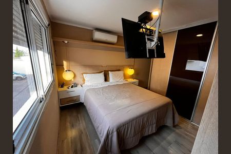 Casa de condomínio para alugar com 177m², 4 quartos e 2 vagasSuíte 