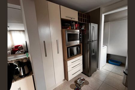 Casa de condomínio para alugar com 177m², 4 quartos e 2 vagasCozinha