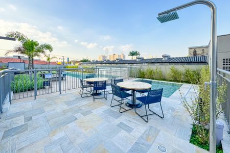 Apartamento à venda com 46m², 1 quarto e 1 vaga Apartamento à venda com 46m², 1 quarto e 1 vagaÁrea comum - Piscina