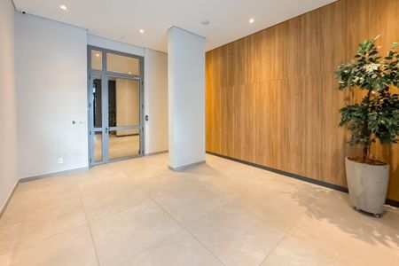 Apartamento à venda com 46m², 1 quarto e 1 vaga Apartamento à venda com 46m², 1 quarto e 1 vagaÁrea comum - Hall de entrada