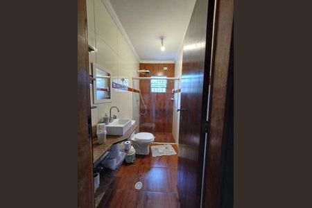 Casa à venda com 170m², 3 quartos e 2 vagas Casa à venda com 170m², 3 quartos e 2 vagasFoto 06