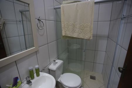 Casa à venda com 417m², 5 quartos e 4 vagasBanheiro