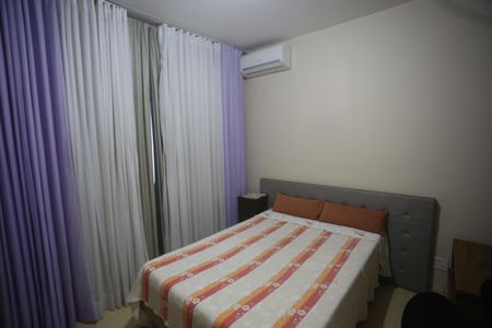 Casa à venda com 417m², 5 quartos e 4 vagasQuarto 3