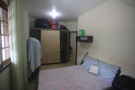 Casa à venda com 417m², 5 quartos e 4 vagasQuarto