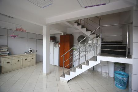 Casa à venda com 417m², 5 quartos e 4 vagasArea de serviço