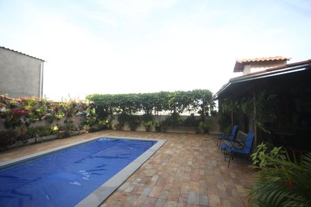 Casa à venda com 417m², 5 quartos e 4 vagasArea comum