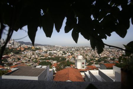 Casa à venda com 417m², 5 quartos e 4 vagasArea comum