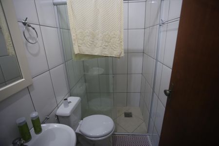 Casa à venda com 417m², 5 quartos e 4 vagasBanheiro