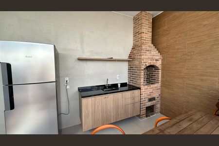 Apartamento à venda com 48m², 2 quartos e 1 vaga Apartamento à venda com 48m², 2 quartos e 1 vagaÁrea Comum - Churrasqueira