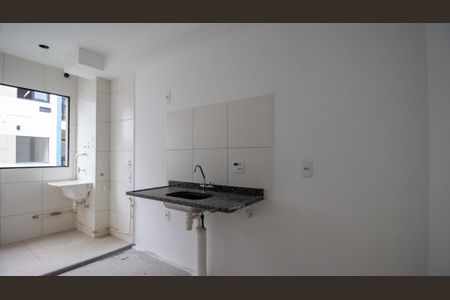 Apartamento à venda com 48m², 2 quartos e 1 vaga Apartamento à venda com 48m², 2 quartos e 1 vagaCozinha/Área de Serviço