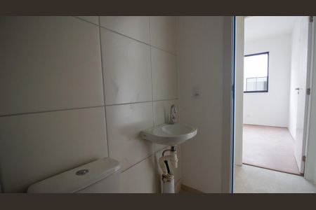 Apartamento à venda com 48m², 2 quartos e 1 vaga Apartamento à venda com 48m², 2 quartos e 1 vagaBanheiro