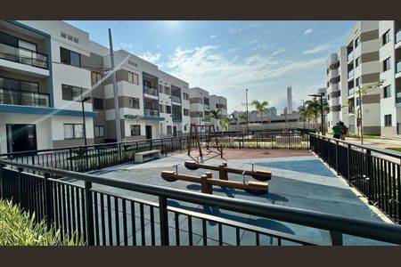 Apartamento à venda com 48m², 2 quartos e 1 vaga Apartamento à venda com 48m², 2 quartos e 1 vagaÁrea Comum - Playground