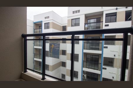 Apartamento à venda com 48m², 2 quartos e 1 vaga Apartamento à venda com 48m², 2 quartos e 1 vagaVaranda