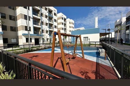 Apartamento à venda com 48m², 2 quartos e 1 vaga Apartamento à venda com 48m², 2 quartos e 1 vagaÁrea Comum - Playground