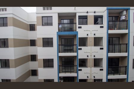 Apartamento à venda com 48m², 2 quartos e 1 vaga Apartamento à venda com 48m², 2 quartos e 1 vagaVaranda