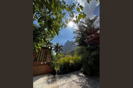Casa à venda com 875m², 5 quartos e 4 vagas