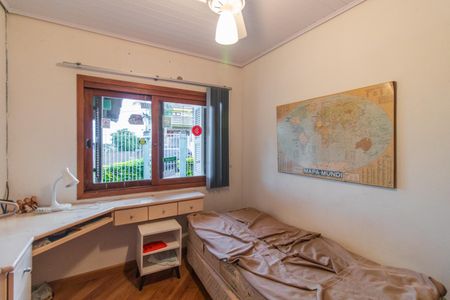 Casa à venda com 229m², 3 quartos e 2 vagasQuarto 1