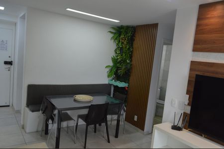 Apartamento à venda com 52m², 2 quartos e 1 vagaSala