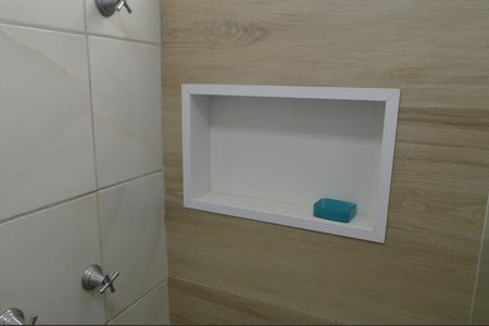 Apartamento à venda com 52m², 2 quartos e 1 vagaBanheiro 