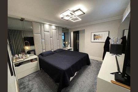 Apartamento à venda com 247m², 4 quartos e 2 vagas