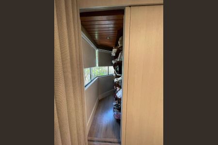 Apartamento à venda com 247m², 4 quartos e 2 vagas