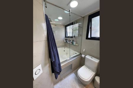 Apartamento à venda com 247m², 4 quartos e 2 vagas