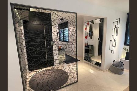 Apartamento à venda com 247m², 4 quartos e 2 vagas