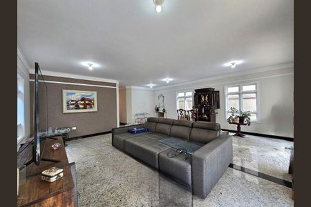 Casa à venda com 418m², 4 quartos e 5 vagas