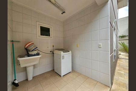 Casa à venda com 418m², 4 quartos e 5 vagas